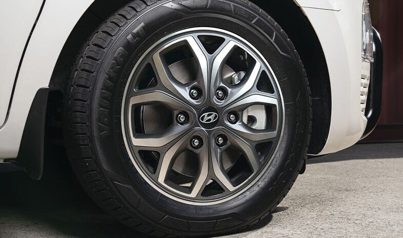 17" Pocheon single alloy wheel | gun metal